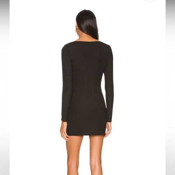 H:ours Kayla Dress in Black - Picture 2 of 4